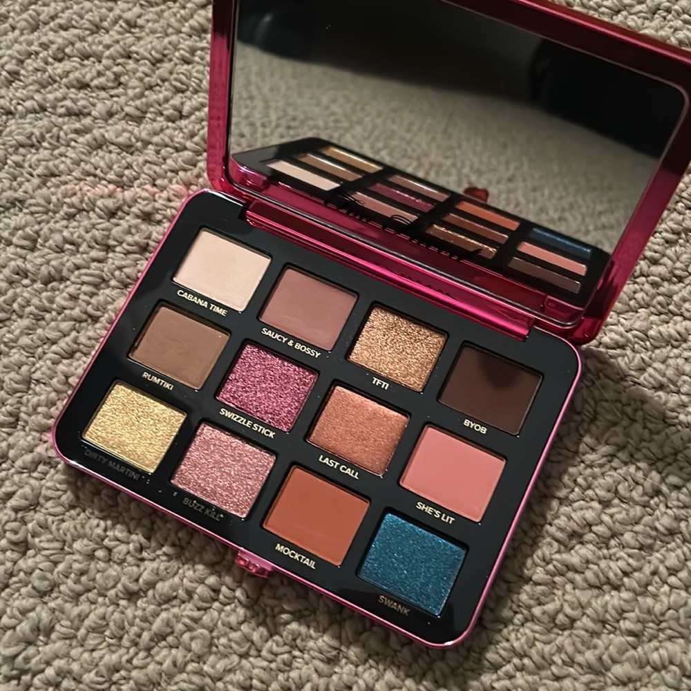 Too faced Palm Springs dreams palette
